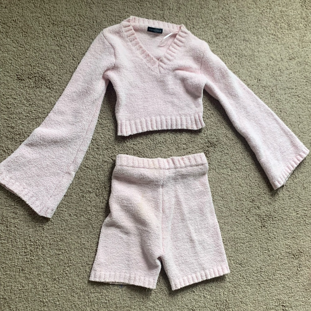 Honeybum lounge set
